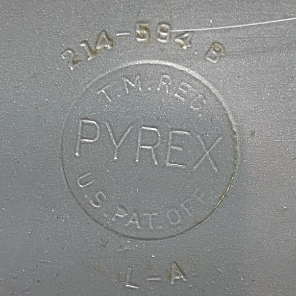 Large Clear Pyrex Loaf Dish - Picture 4 of 4